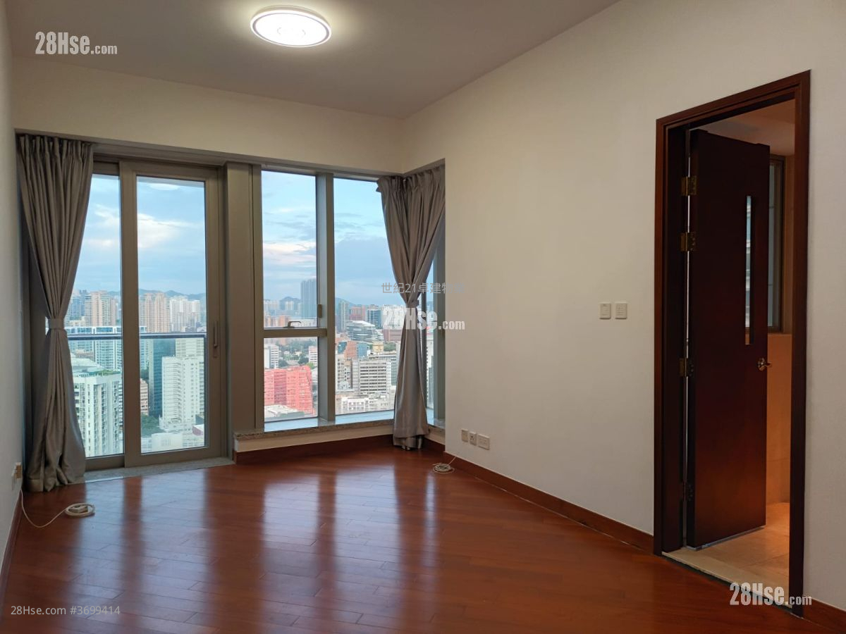 The Coronation Rental 2 Bedrooms , 2 Bathrooms 660 ft²