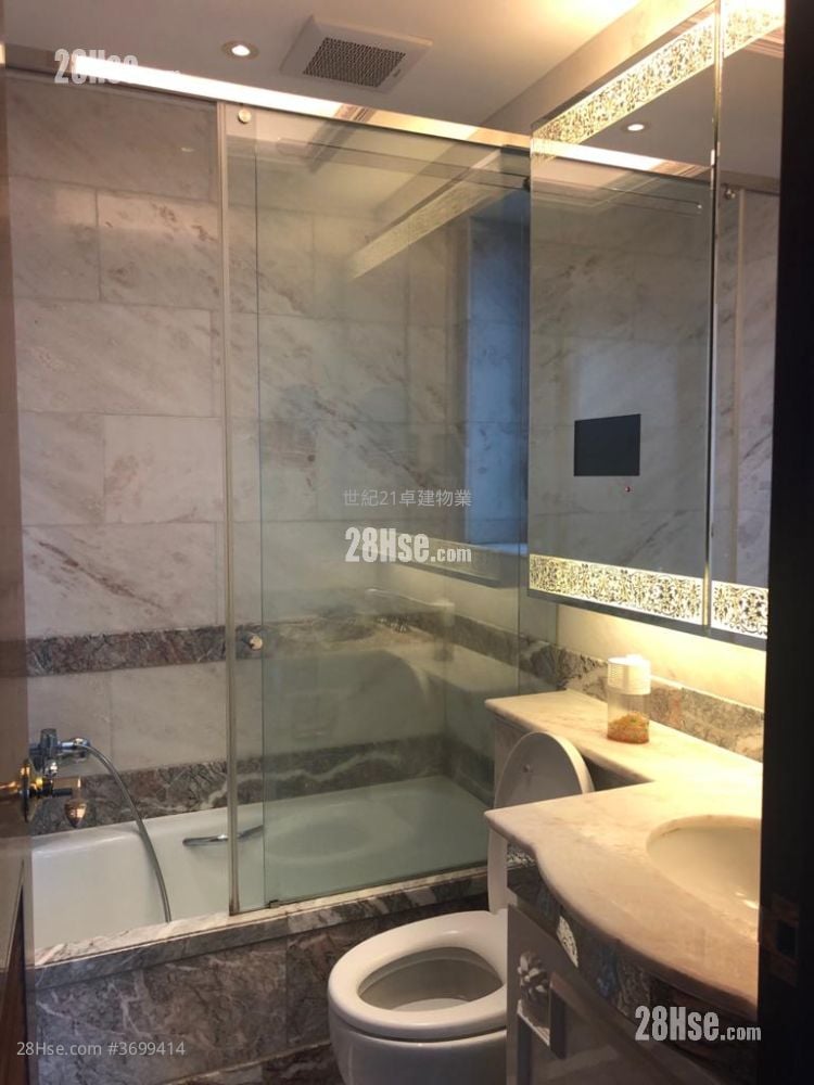 The Coronation Rental 2 Bedrooms , 2 Bathrooms 660 ft²