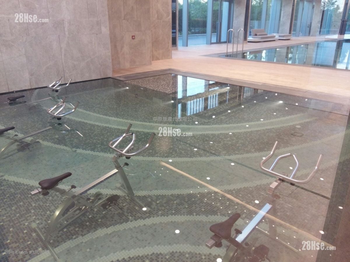 峻峦 售盘 2 房 , 1 浴室 524 平方尺