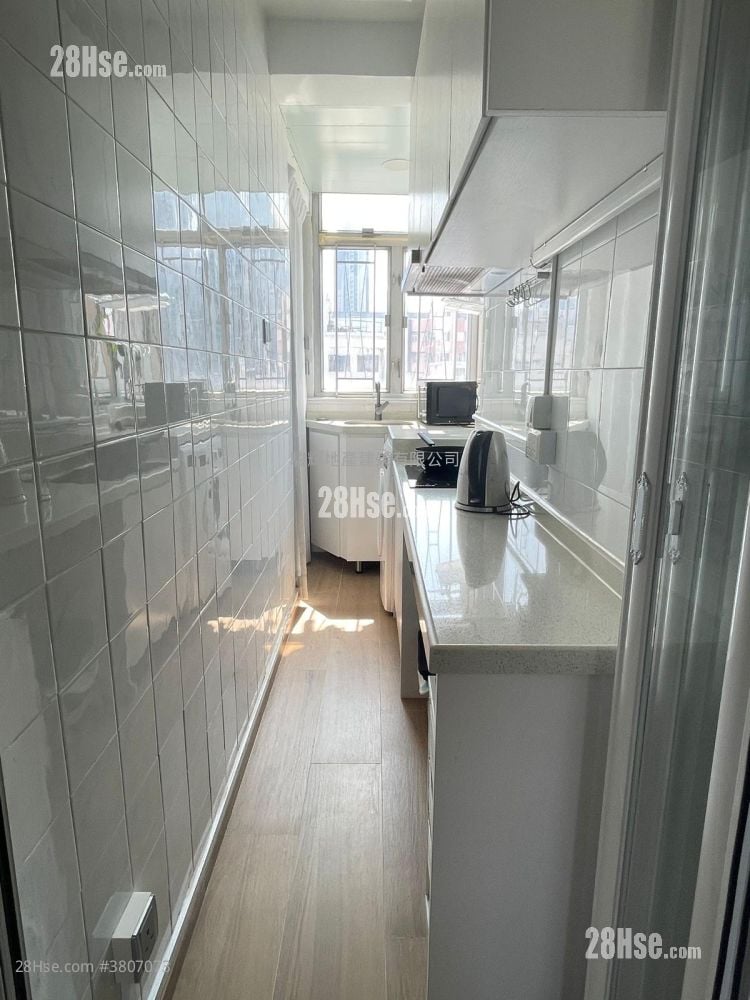 好时阁 租盘 1 房 , 1 浴室 240 平方尺