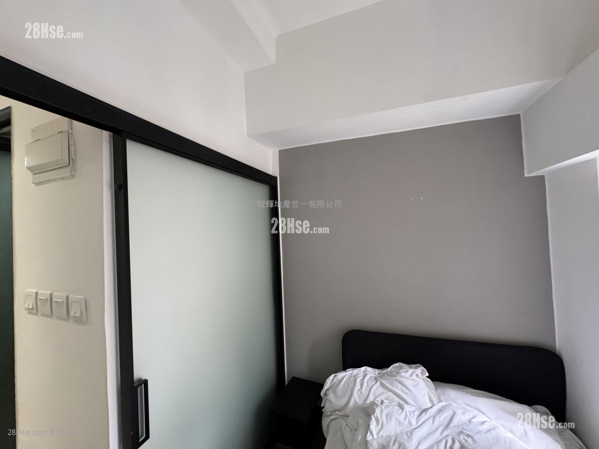 24 Elgin Street Rental Studio , 1 Bathroom 180 ft²