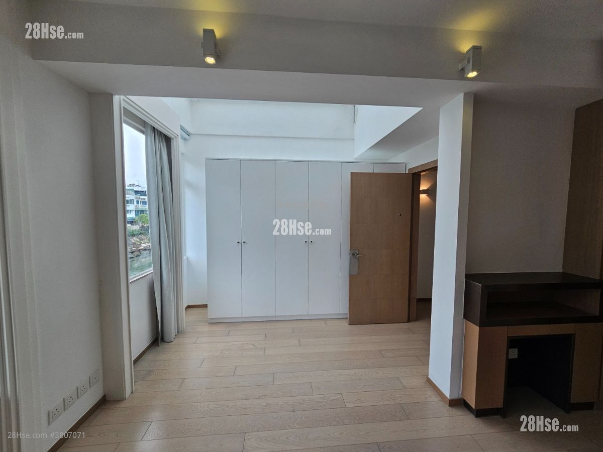 Marina Cove Rental 3 Bedrooms , 3 Bathrooms 1,048 ft²