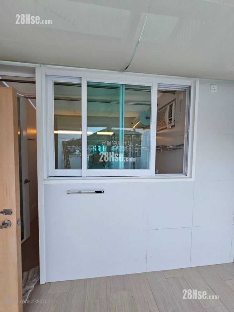 Marina Cove Rental 3 Bedrooms , 3 Bathrooms 1,048 ft²