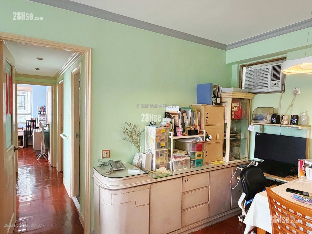 丽城花园 售盘 3 房 , 2 浴室 728 平方尺