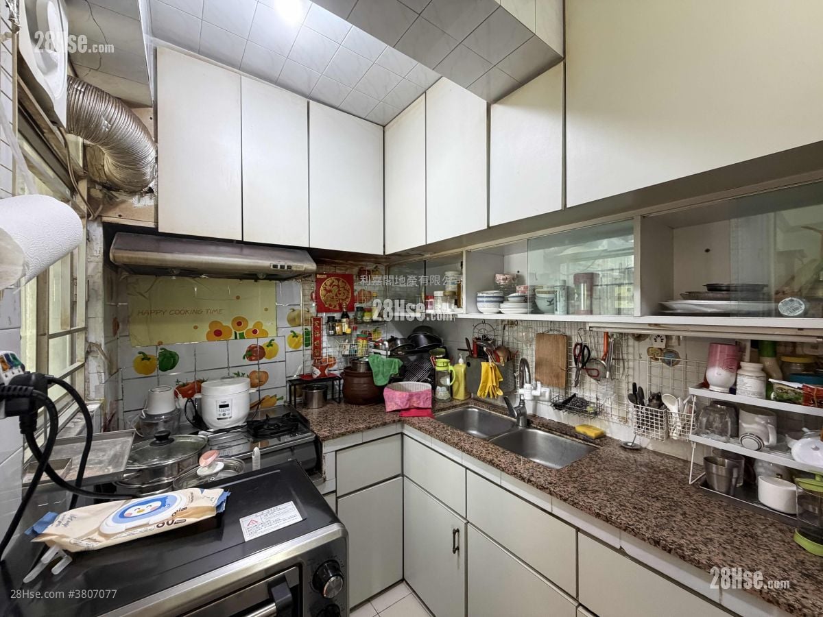 丽城花园 售盘 3 房 , 2 浴室 728 平方尺