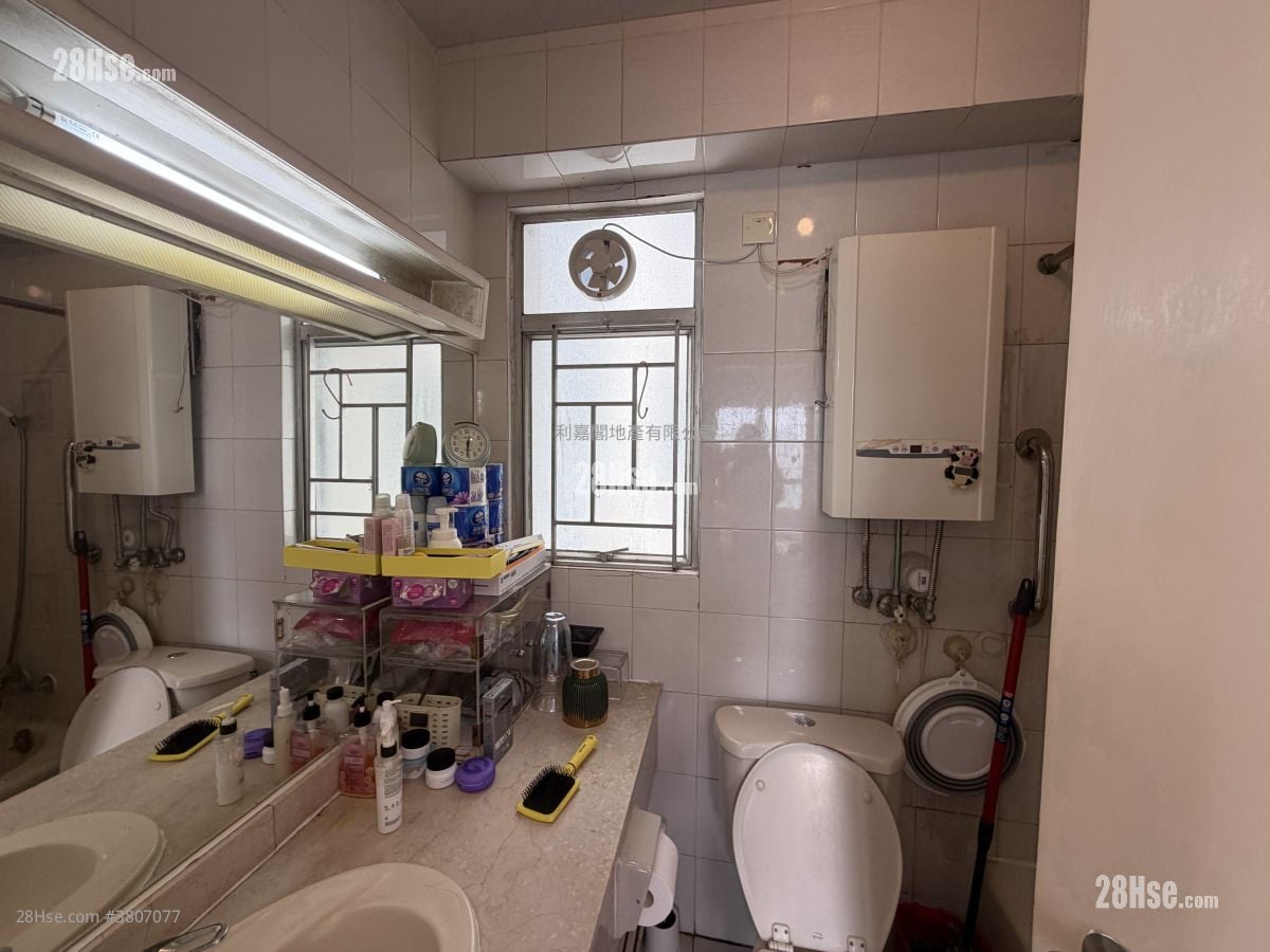 丽城花园 售盘 3 房 , 2 浴室 728 平方尺