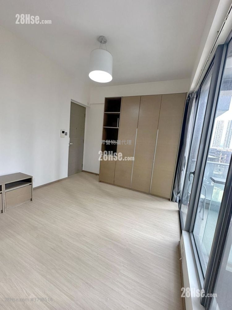 The Met. Focus Rental Studio , 1 Bathroom 230 ft²