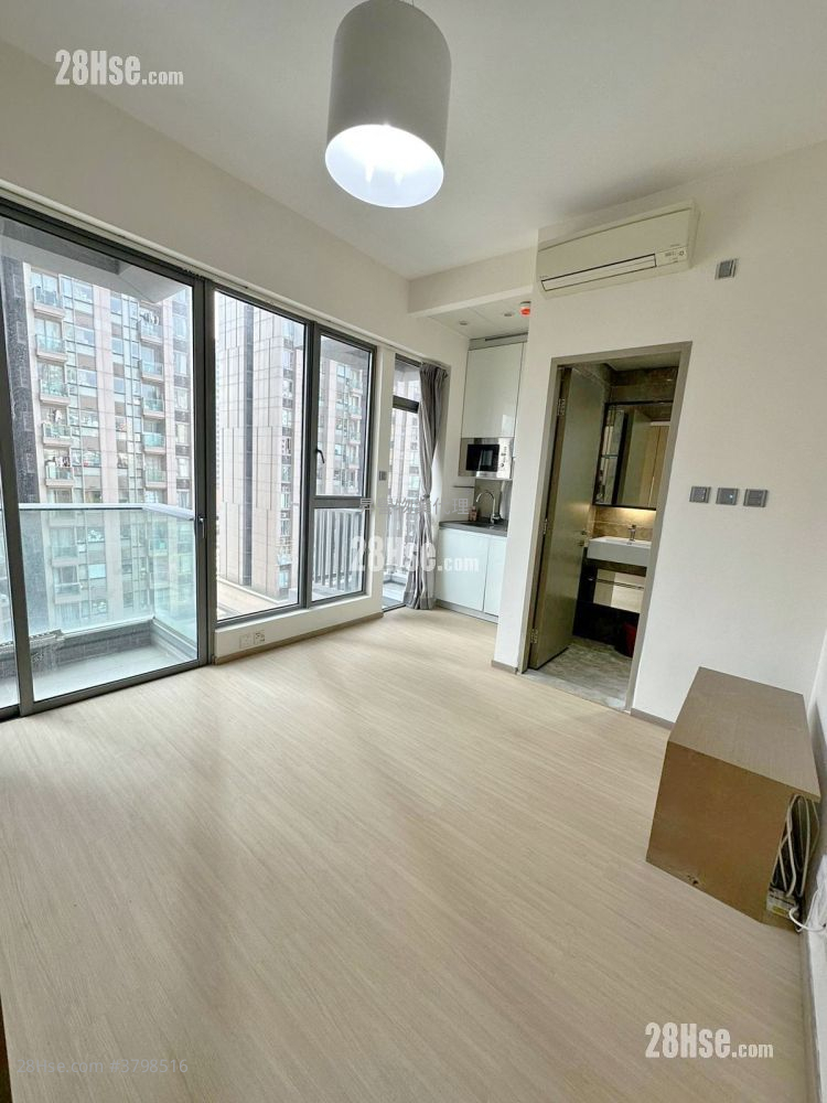 The Met. Focus Rental Studio , 1 Bathroom 230 ft²