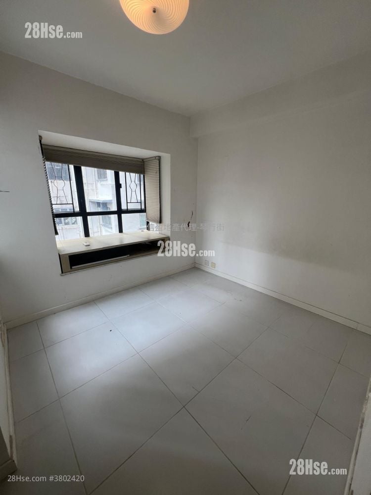 Tanner Garden Sell 3 Bedrooms , 2 Bathrooms 674 ft²