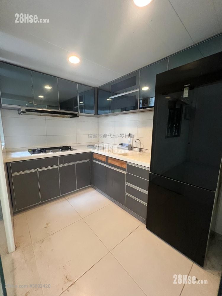 Tanner Garden Sell 3 Bedrooms , 2 Bathrooms 674 ft²