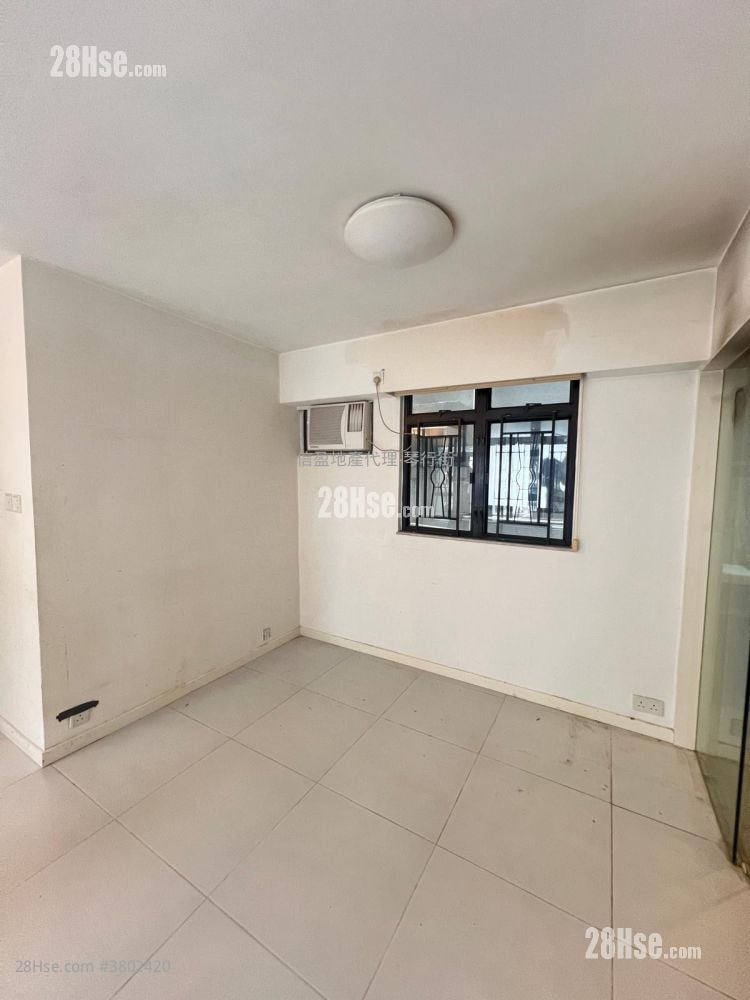 Tanner Garden Sell 3 Bedrooms , 2 Bathrooms 674 ft²