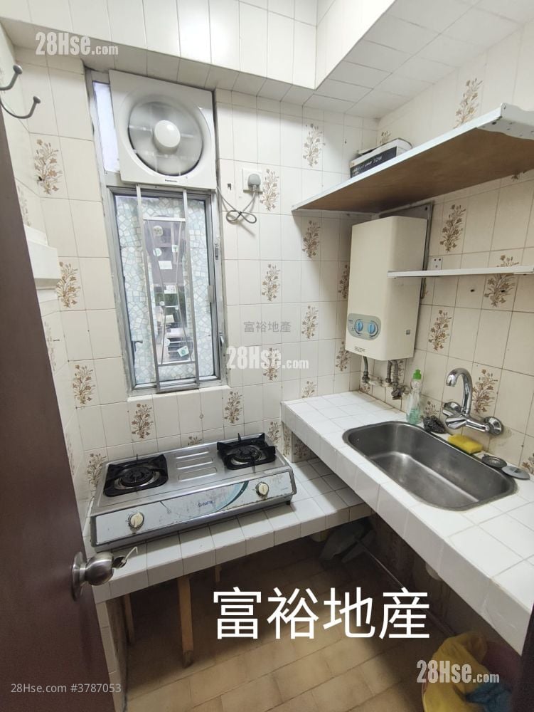 荣华大厦 租盘 开放式间隔 , 1 浴室 149 平方尺