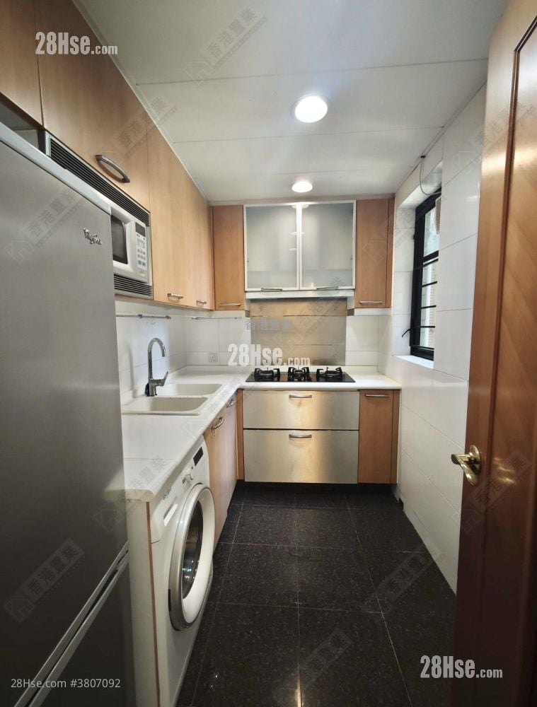 厨房: 珀丽湾 售盘 2 房 520 平方尺