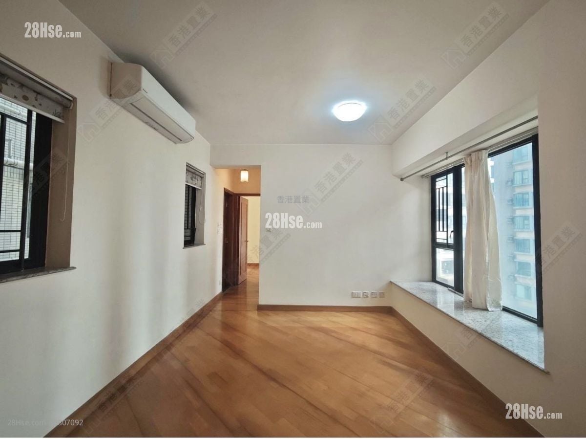 厅: 珀丽湾 售盘 2 房 520 平方尺