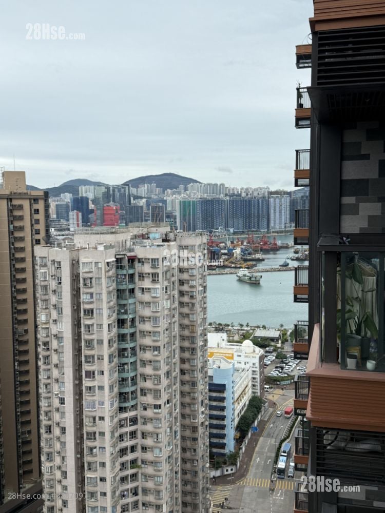 The Vantage Sell 1 Bedroom , 1 Bathroom 268 ft²