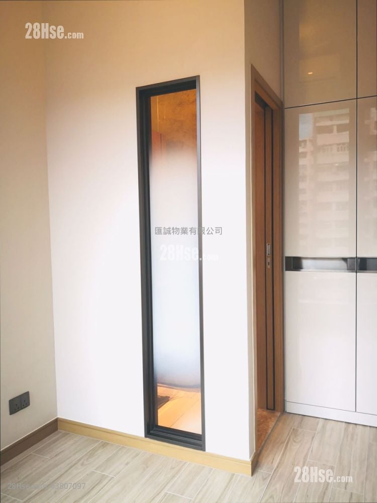 The Vantage Sell 1 Bedroom , 1 Bathroom 268 ft²