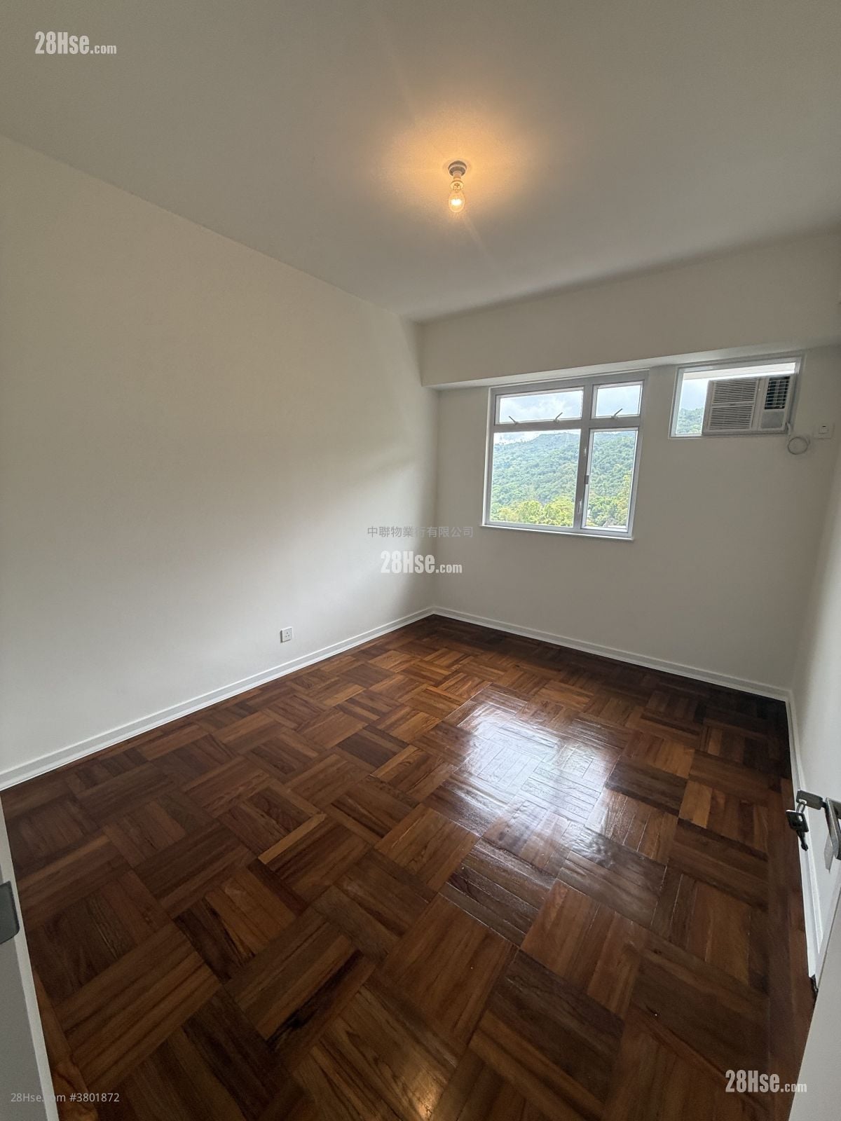 World-Wide Gardens Rental 3 Bedrooms , 2 Bathrooms 1,272 ft²