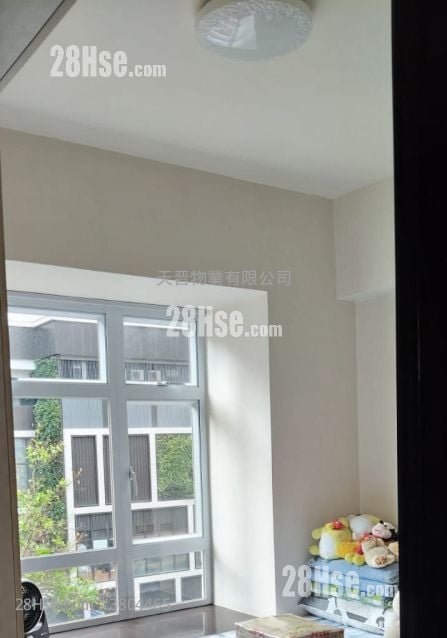 Po Yuen Mansion Sell 3 Bedrooms , 1 Bathroom 471 ft²