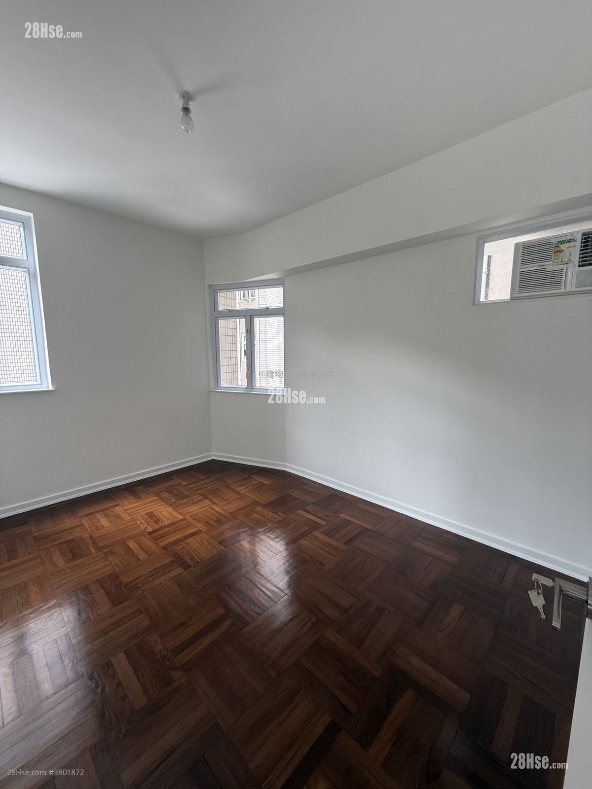 World-Wide Gardens Rental 3 Bedrooms , 2 Bathrooms 1,272 ft²