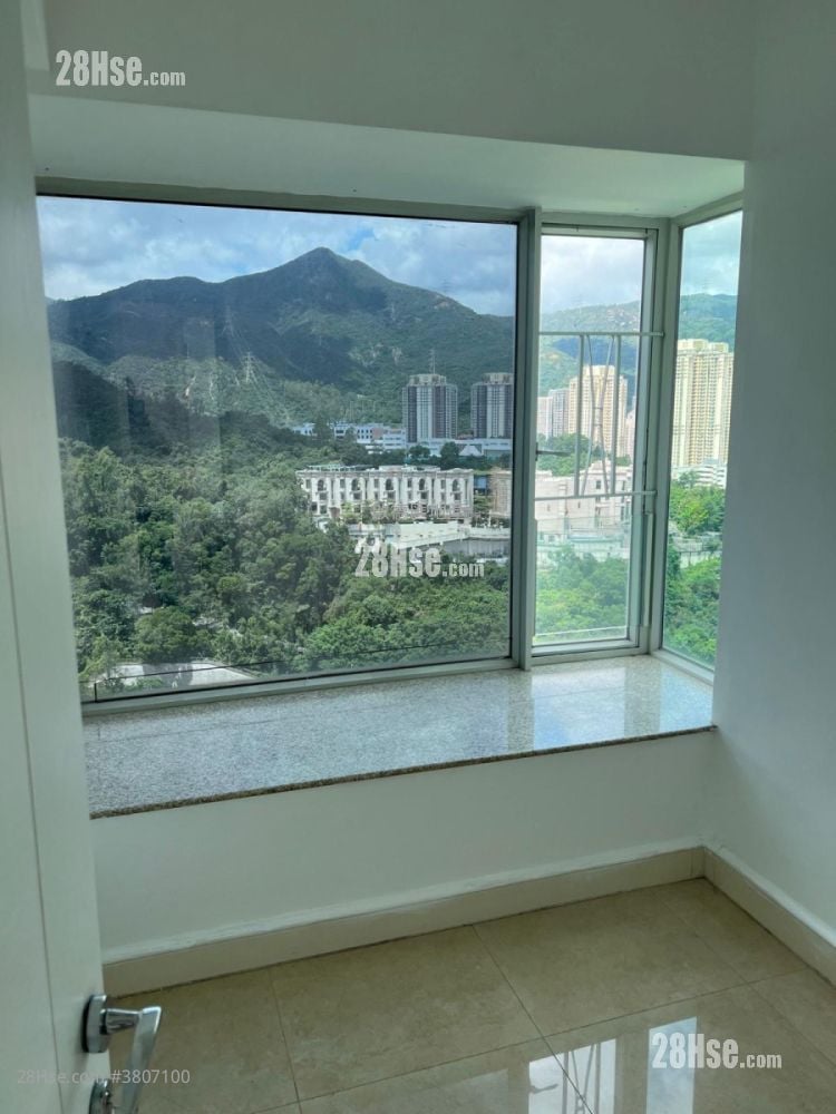 Festival City Sell 3 Bedrooms , 2 Bathrooms 741 ft²