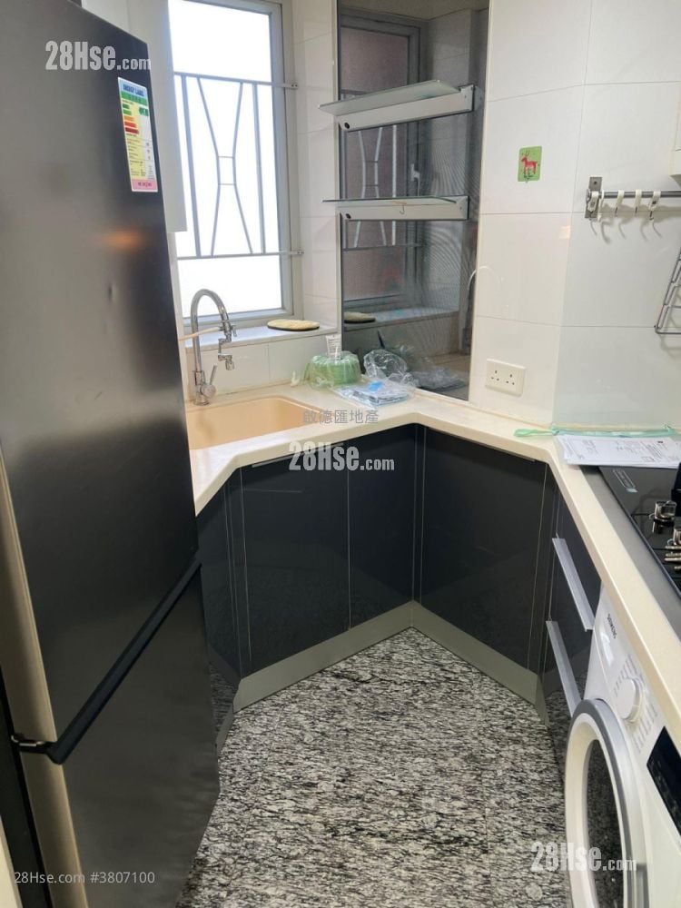 Festival City Sell 3 Bedrooms , 2 Bathrooms 741 ft²