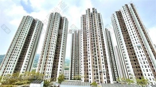 Luk Yeung Sun Chuen Sell 3 Bedrooms , 1 Bathroom 582 ft²