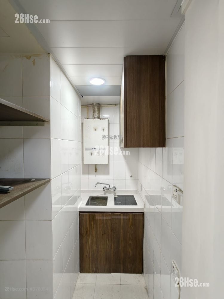 利宝大厦 租盘 1 浴室 258 平方尺