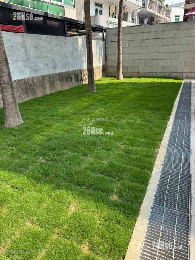 村屋 售盘 4 房 , 5+ 浴室 2,100 平方尺