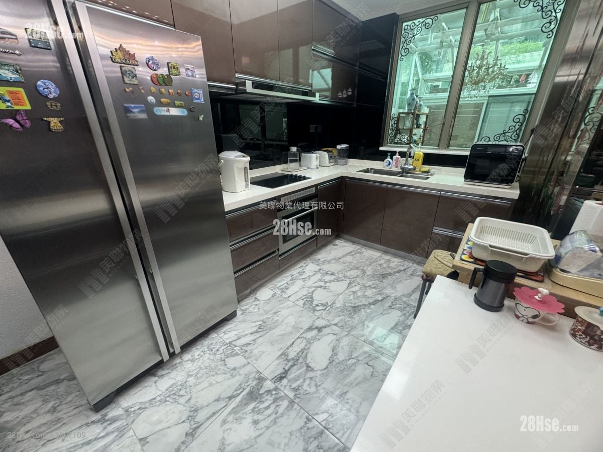 Casa Marina Sell 3 Bedrooms , 2 Bathrooms 1,425 ft²