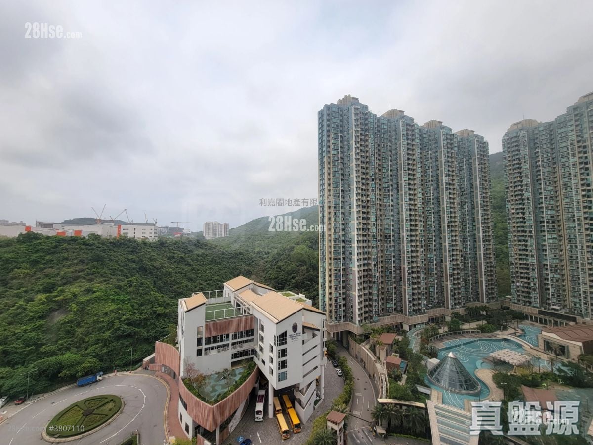 Manor Hill Sell Studio , 1 Bathroom 203 ft²