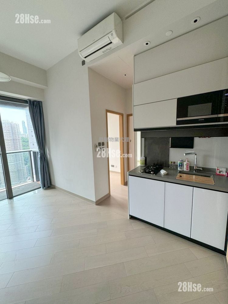 The Vantage Sell 2 Bedrooms , 1 Bathroom 381 ft²