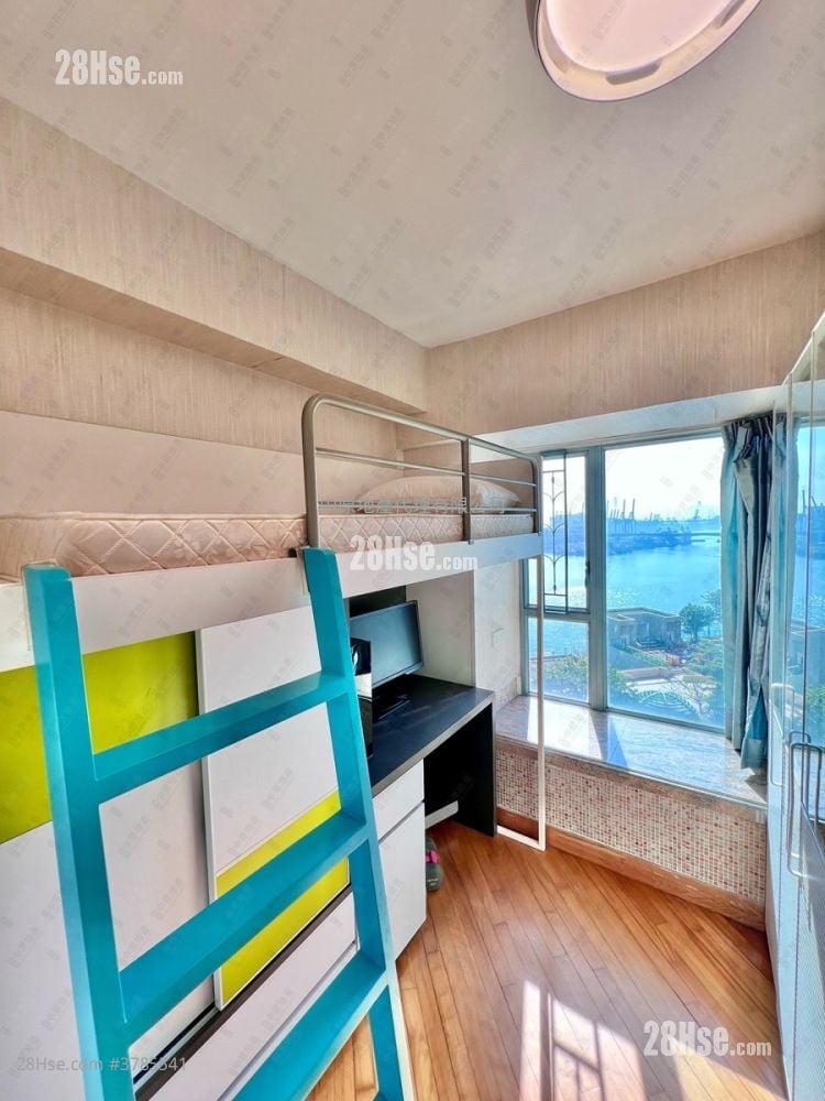 Tierra Verde Sell 4 Bedrooms , 2 Bathrooms 767 ft²