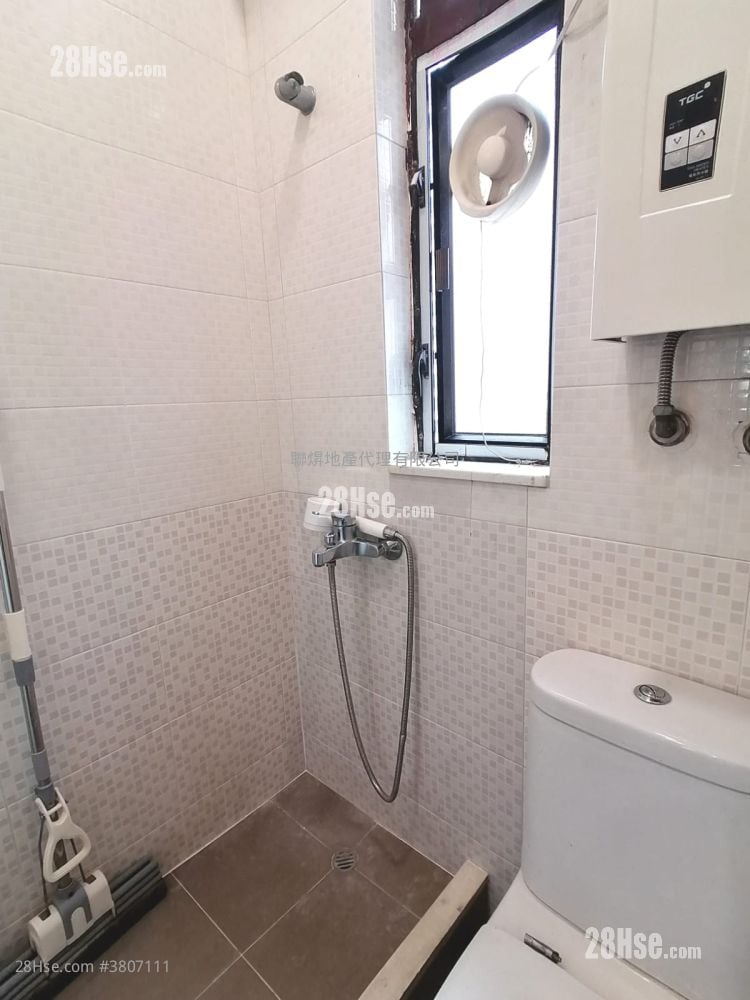 Fook On Mansion Rental 2 Bedrooms , 1 Bathroom 318 ft²