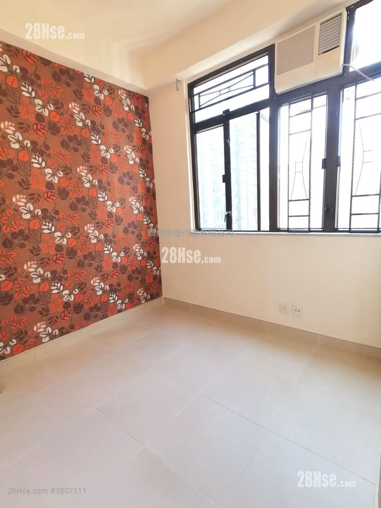 Fook On Mansion Rental 2 Bedrooms , 1 Bathroom 318 ft²