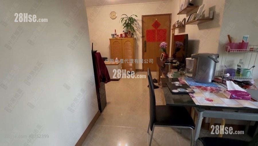 绿杨新邨 售盘 3 房 , 1 浴室 582 平方尺