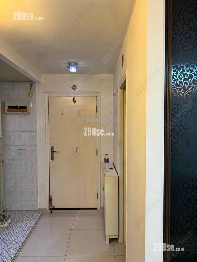 Kwong Ming Court Sell 2 Bedrooms , 1 Bathroom
