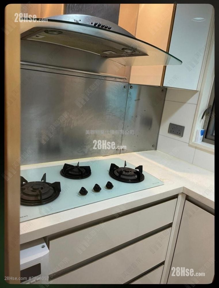 Harbour Green Rental 2 Bedrooms , 1 Bathroom 482 ft²