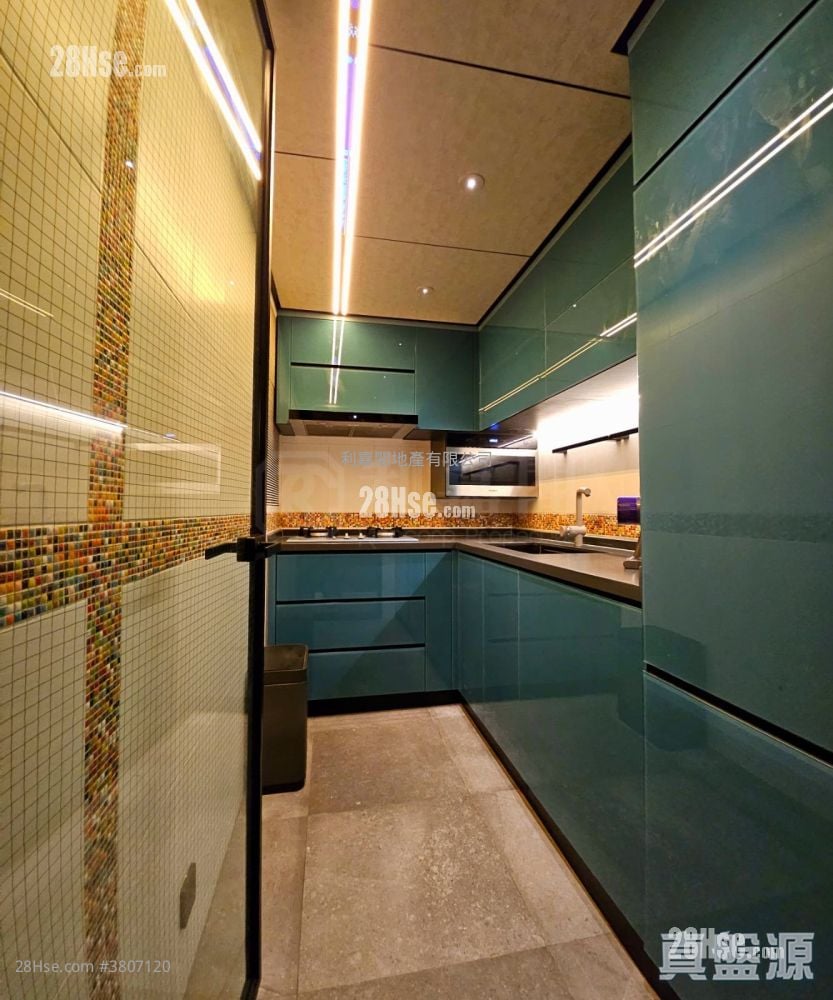 Sun Yuen Long Centre Sell 1 Bedroom , 1 Bathroom 466 ft²