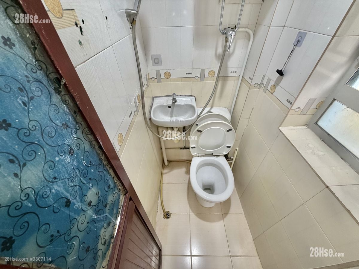 康强街19-33号 租盘 1 房 , 1 浴室 165 平方尺