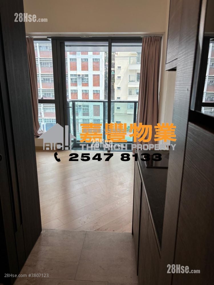 Novum West Rental Studio , 1 Bathroom 216 ft²