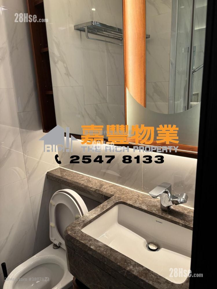 Novum West Rental Studio , 1 Bathroom 216 ft²