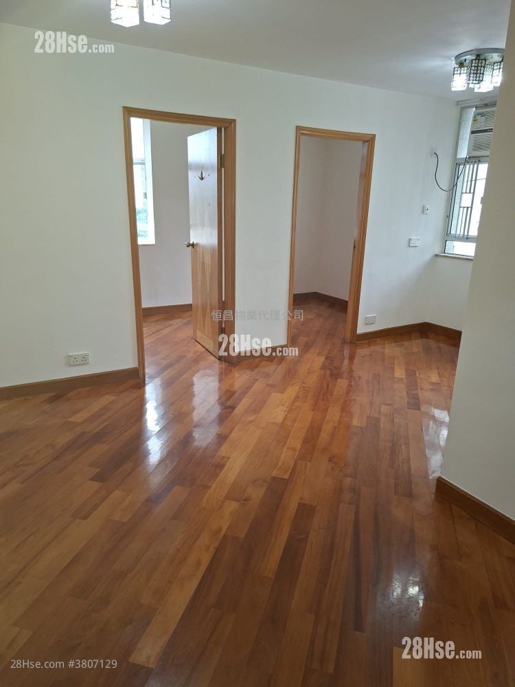 天马苑 售盘 2 房 415 平方尺