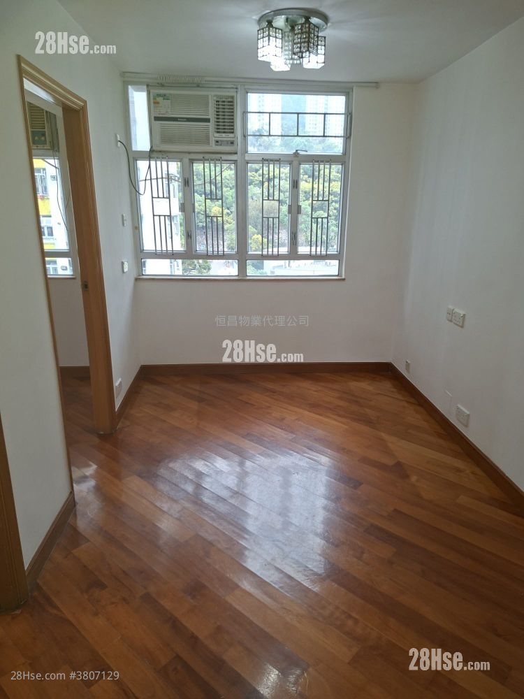 天马苑 售盘 2 房 415 平方尺