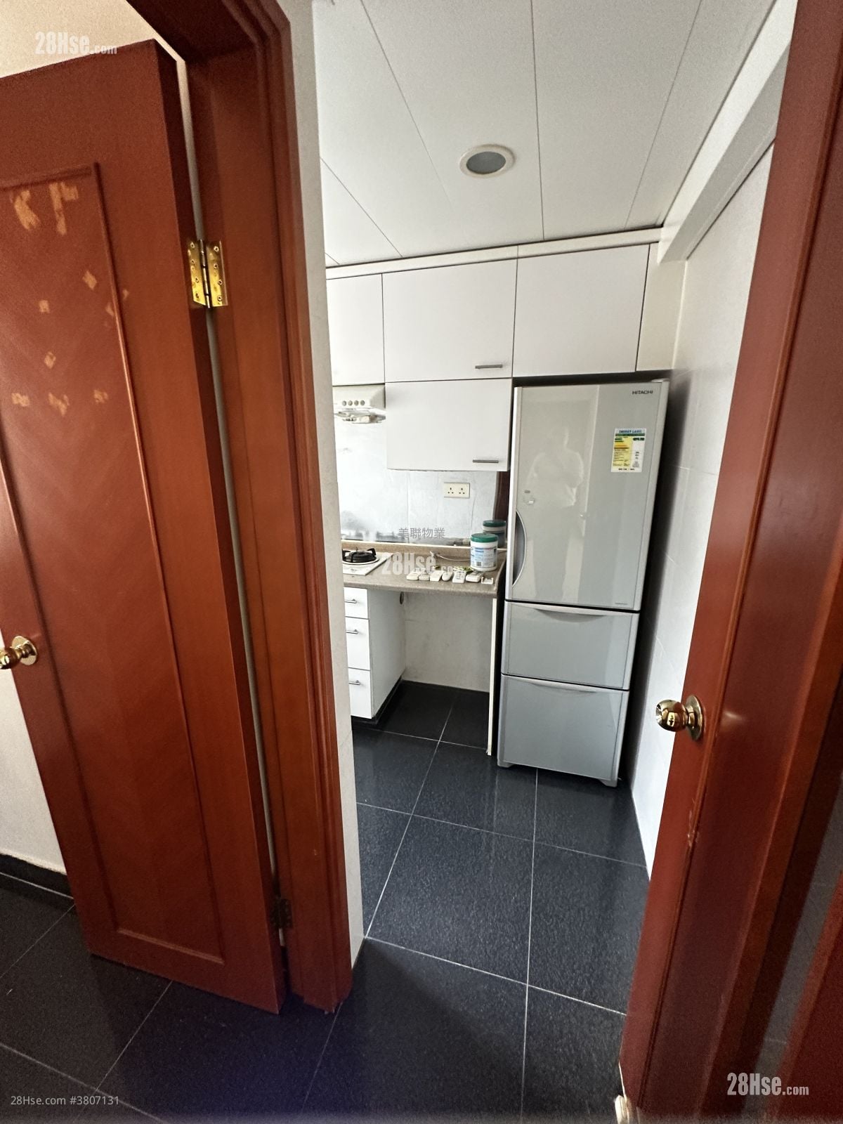 蔚蓝湾畔 售盘 4 房 , 2 浴室 850 平方尺