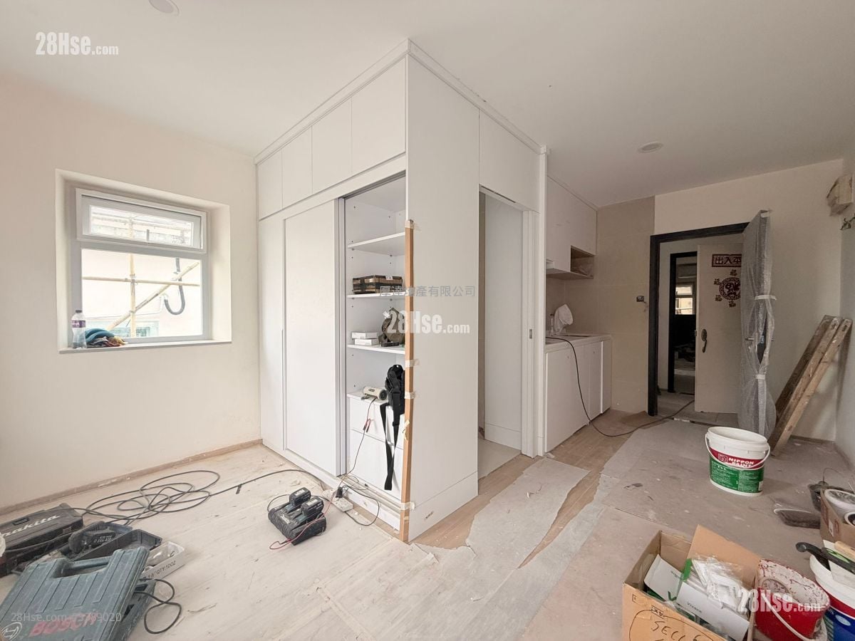 村屋 租盘 开放式间隔 , 1 浴室 350 平方尺