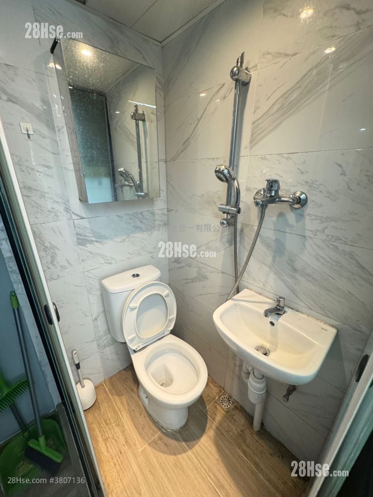 远东大厦 租盘 开放式间隔 , 1 浴室 1,378 平方尺