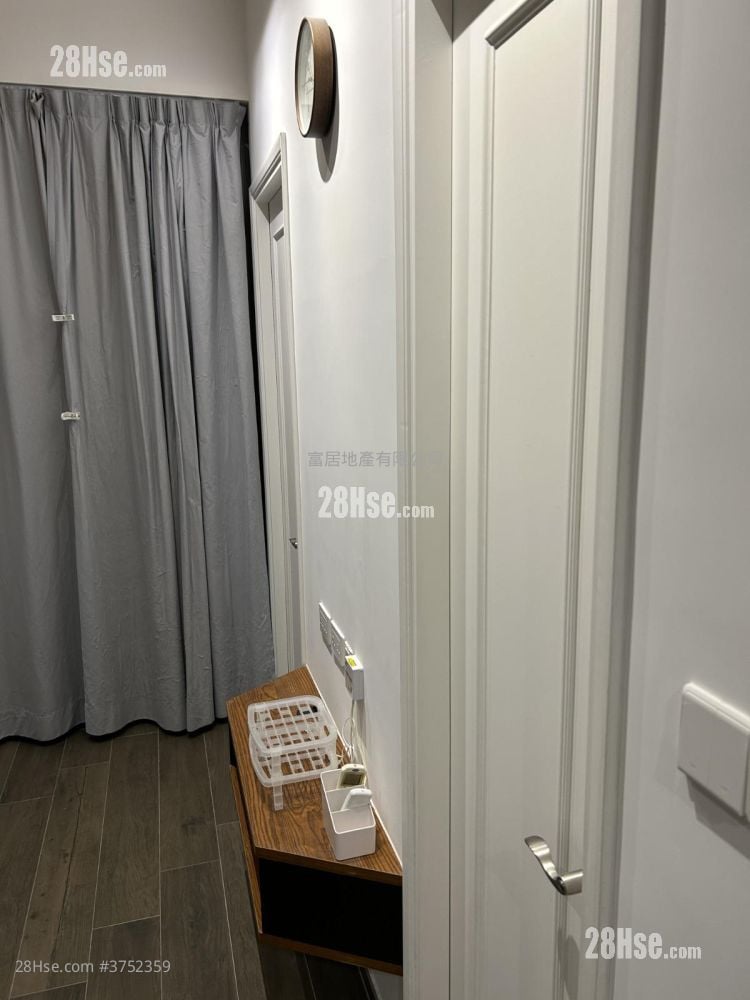 Maison Rose Sell 1 Bedroom , 1 Bathroom 297 ft²