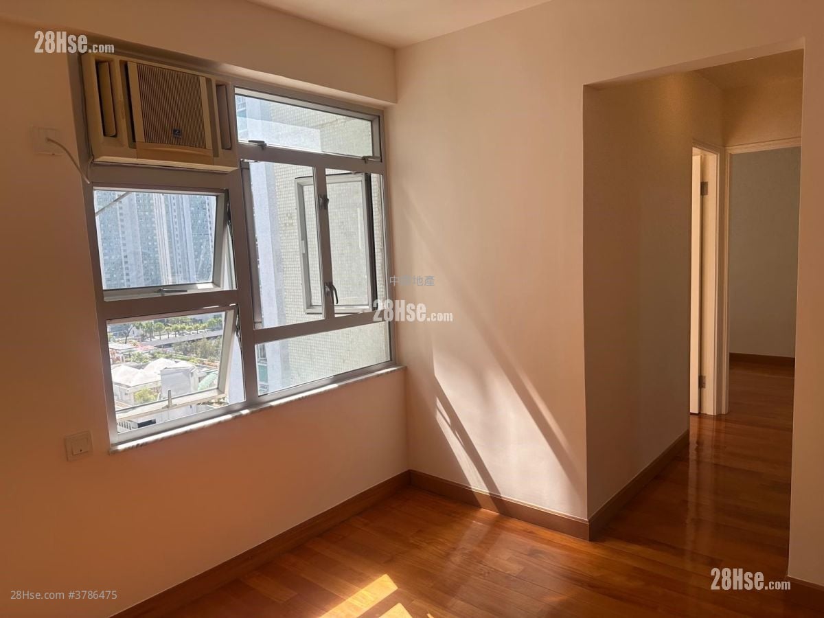 City One Shatin Sell 3 Bedrooms 451 ft²