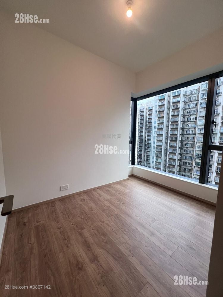 The Aperture Rental 2 Bedrooms , 1 Bathroom 440 ft²