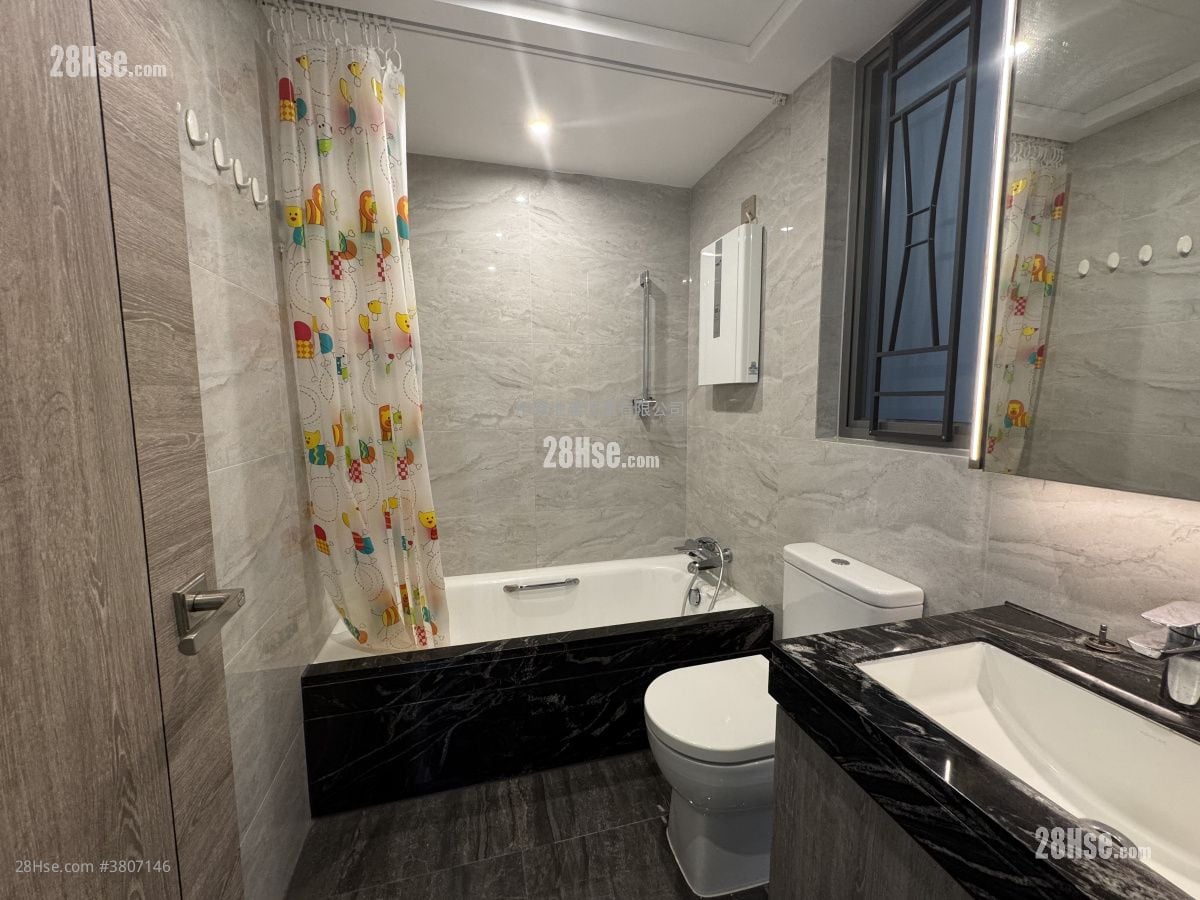 Aurora Rental 2 Bedrooms , 1 Bathroom 444 ft²